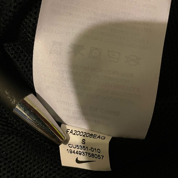 Nike floral cropped bomber jacket-small NWOT - Picture 8 of 10